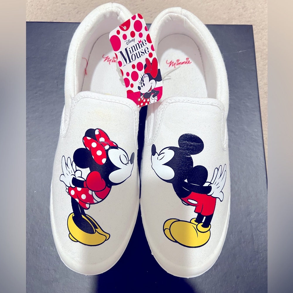 NEW Mickey and Minnie Canvas Shoes